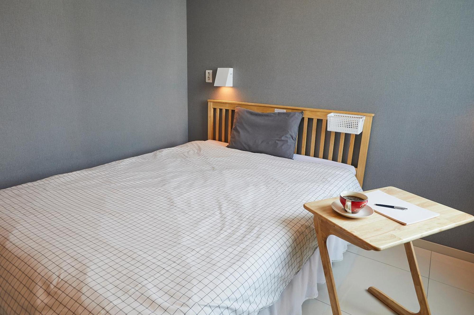 Red-Lighthouse Guest House Sokcho Habitación foto